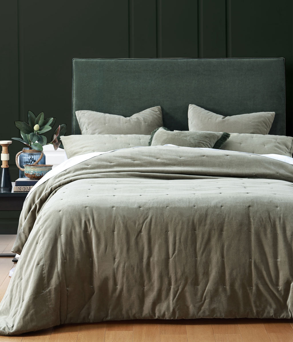 Hana Comforter Olive