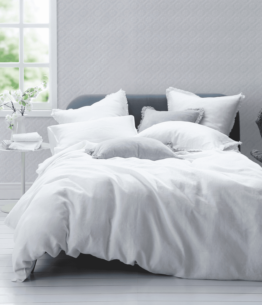 Laundered Linen Duvet King White