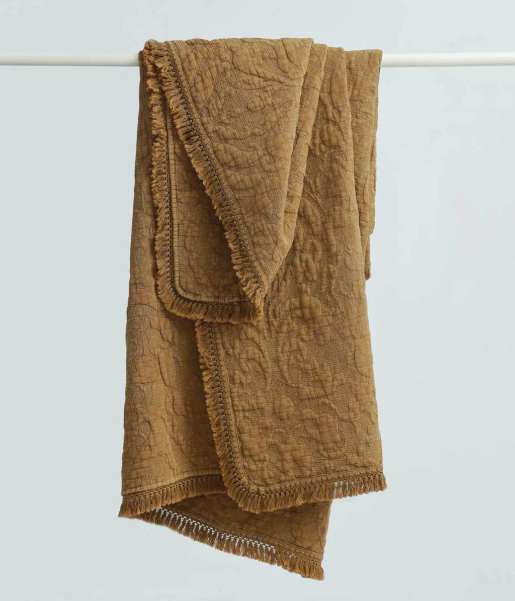 Mayen Throw Cumin 150 x 200cm
