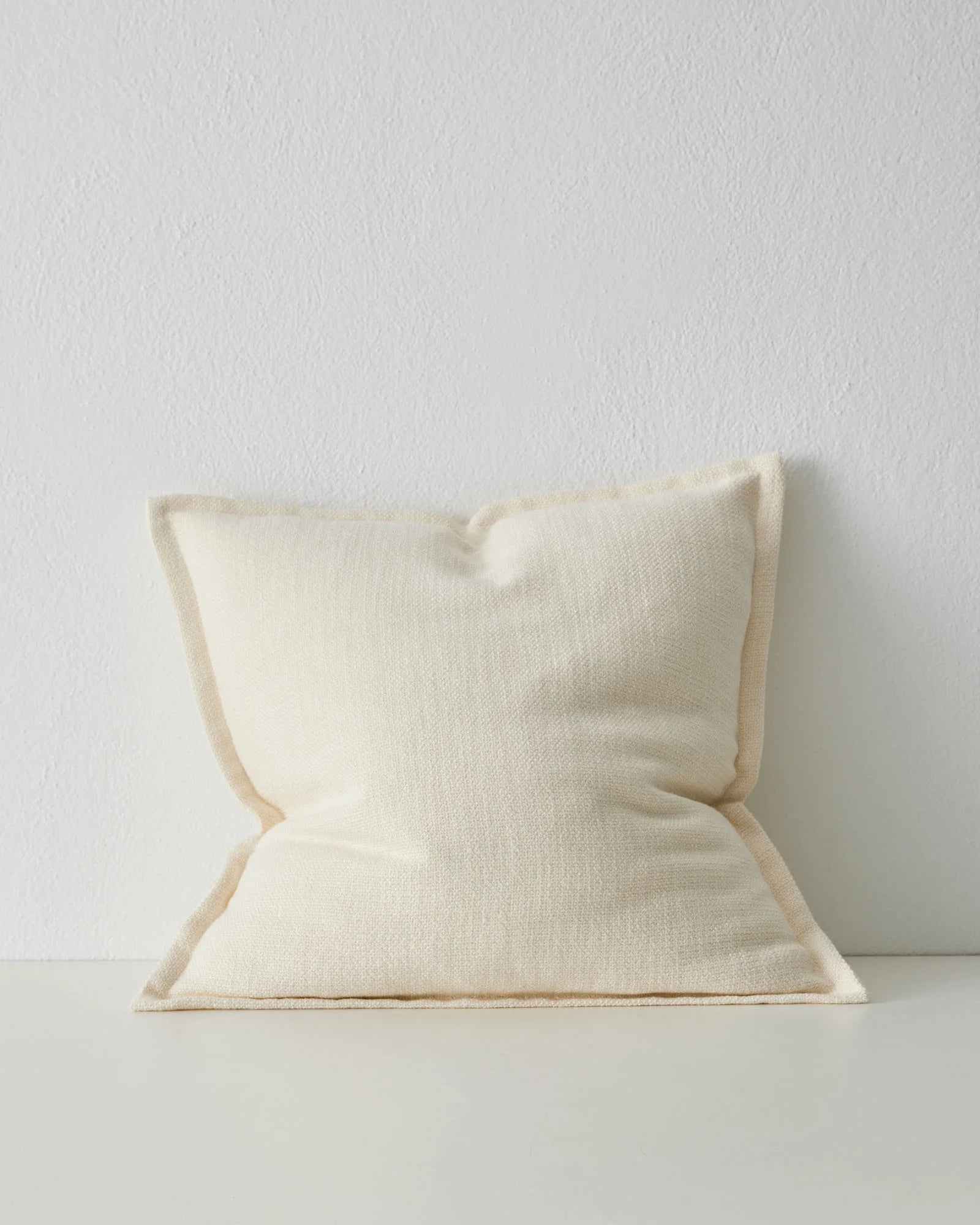 Figlio Cushion, Pearl, 50 x 50